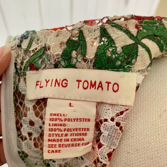 Flying Tomato Lace Floral Blouse - Picture 4 of 6